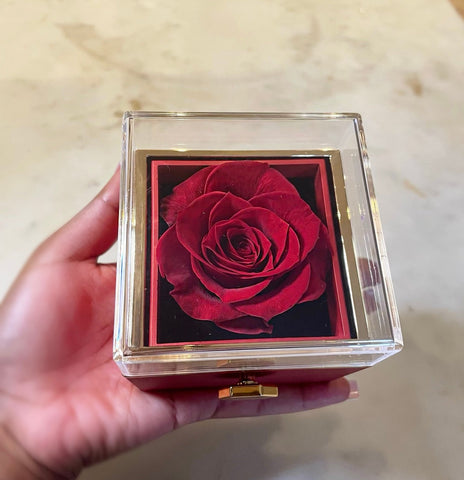 Eternal Rose Box